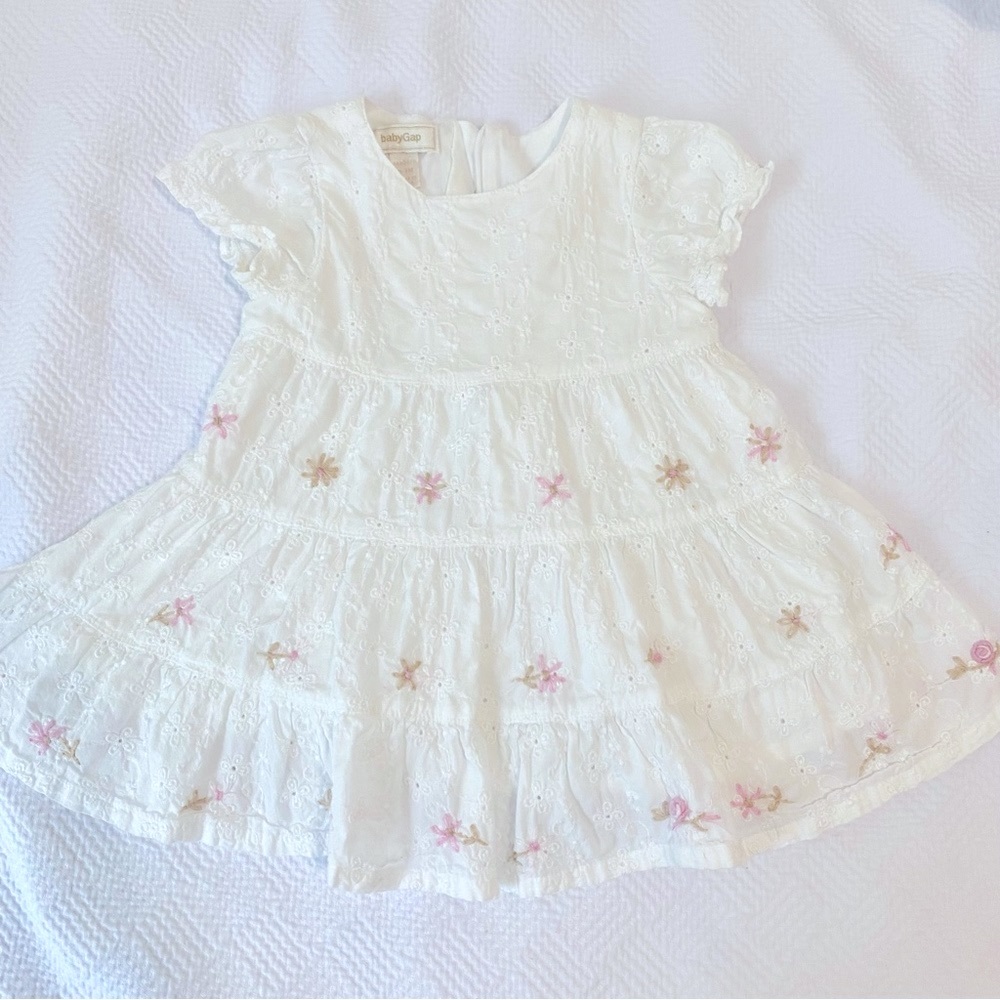 Baby Gap White Flower Eyelet Dress